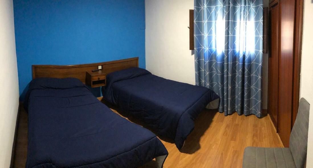 Hostal El Arco Almazán Εξωτερικό φωτογραφία